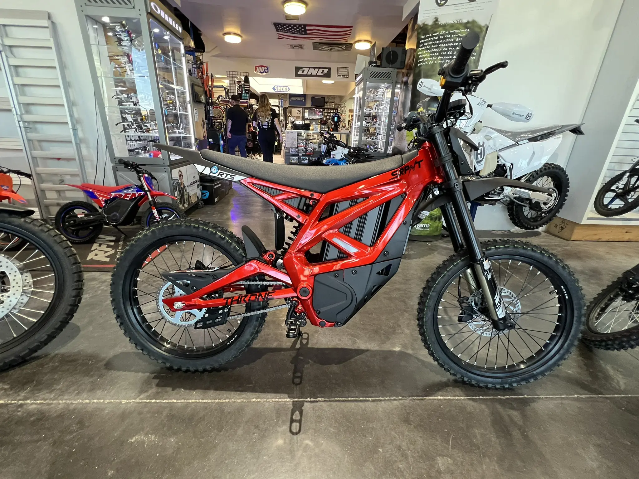 Throne Srpnt – Orange Crush