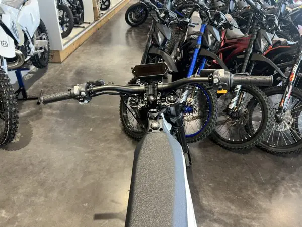 Throne Srpnt – White Savage - Image 6