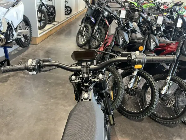 Throne Srpnt X3 – Concrete Grey - Image 7