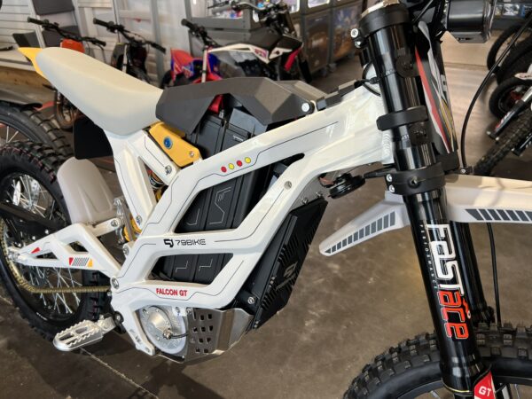 79Bike Falcon GT White – Save $200.00 Limited Time Offer! - Image 2