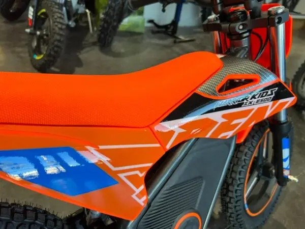 RFN Warrior Kids SX-500W Orange/Blue – Save $100.00! - Image 6