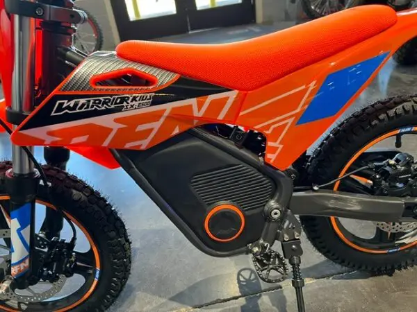 RFN Warrior Kids SX-500W Orange/Blue – Save $100.00! - Image 4